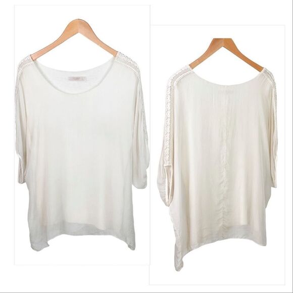 SILK Blouse with lace Accents - Picture 2 of 12